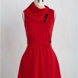 Monteau Coach Tour Dress